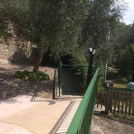 Appartamento Cadelagnel Castelletto Di Brenzone Exterior foto