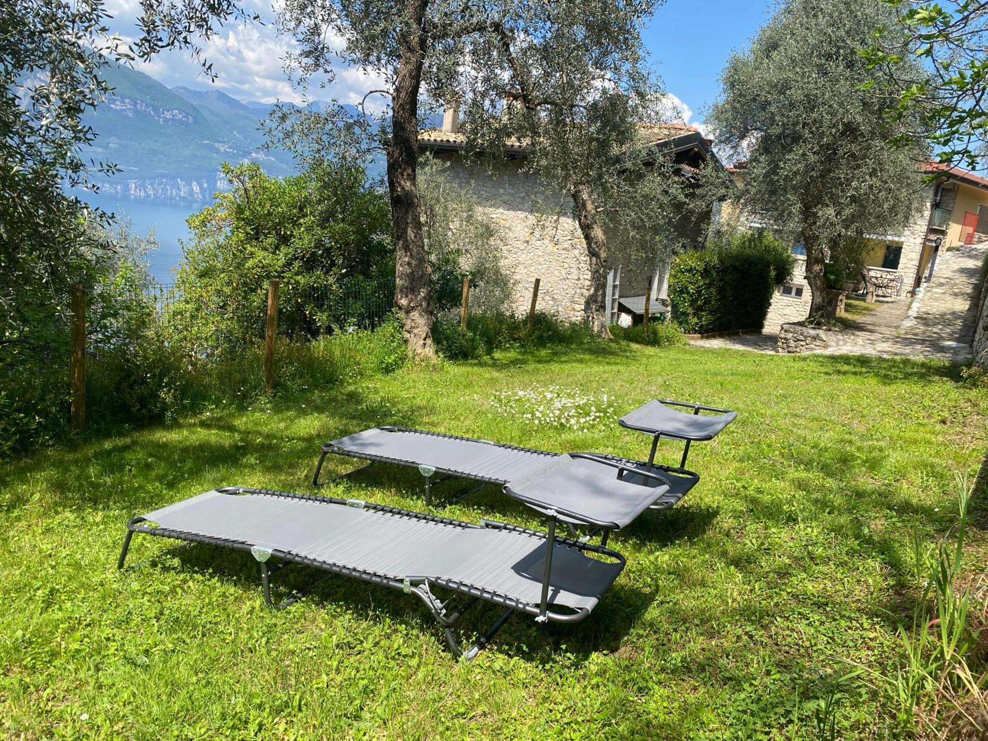 Appartamento Cadelagnel Castelletto Di Brenzone Exterior foto