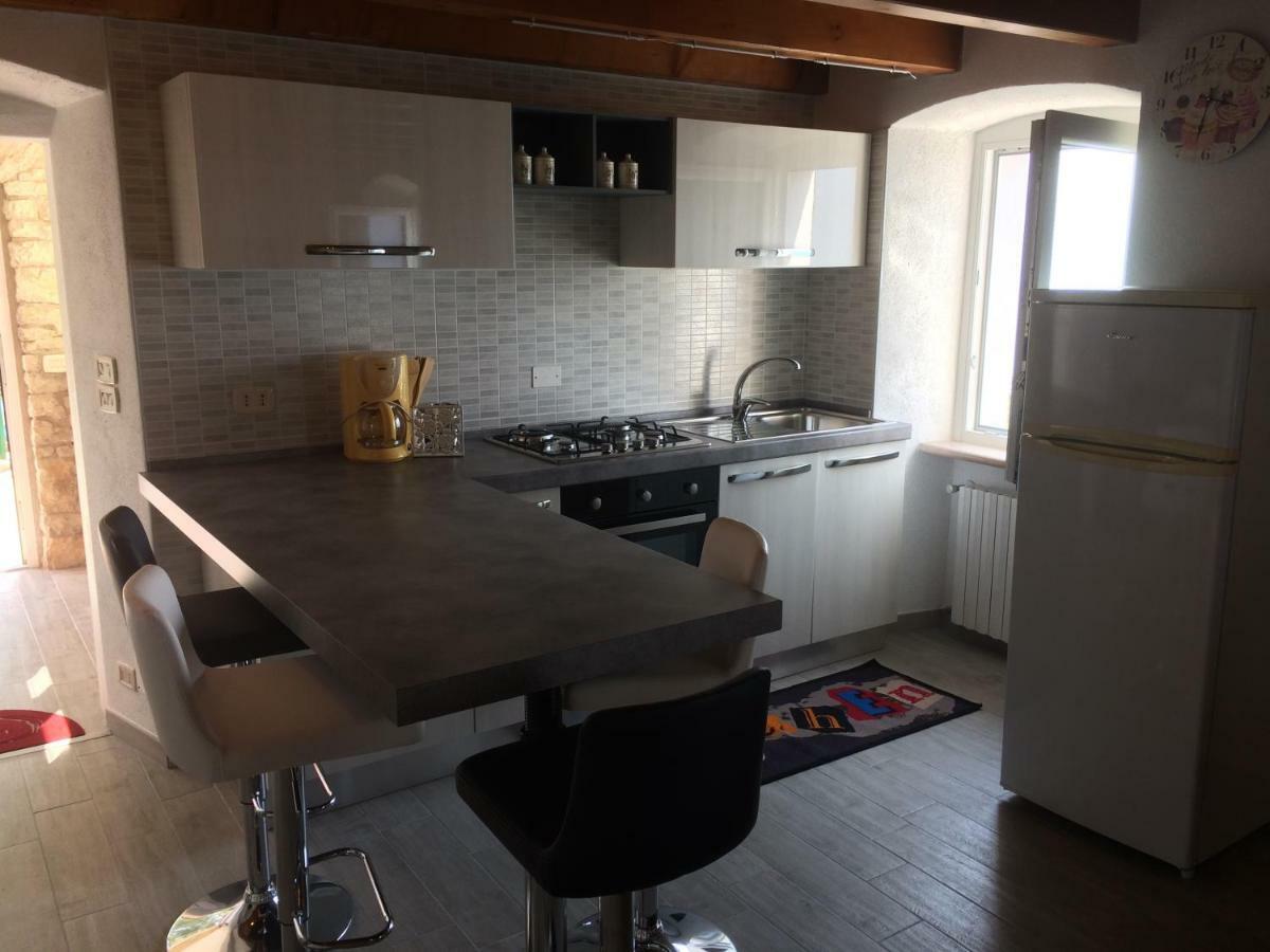 Appartamento Cadelagnel Castelletto Di Brenzone Exterior foto