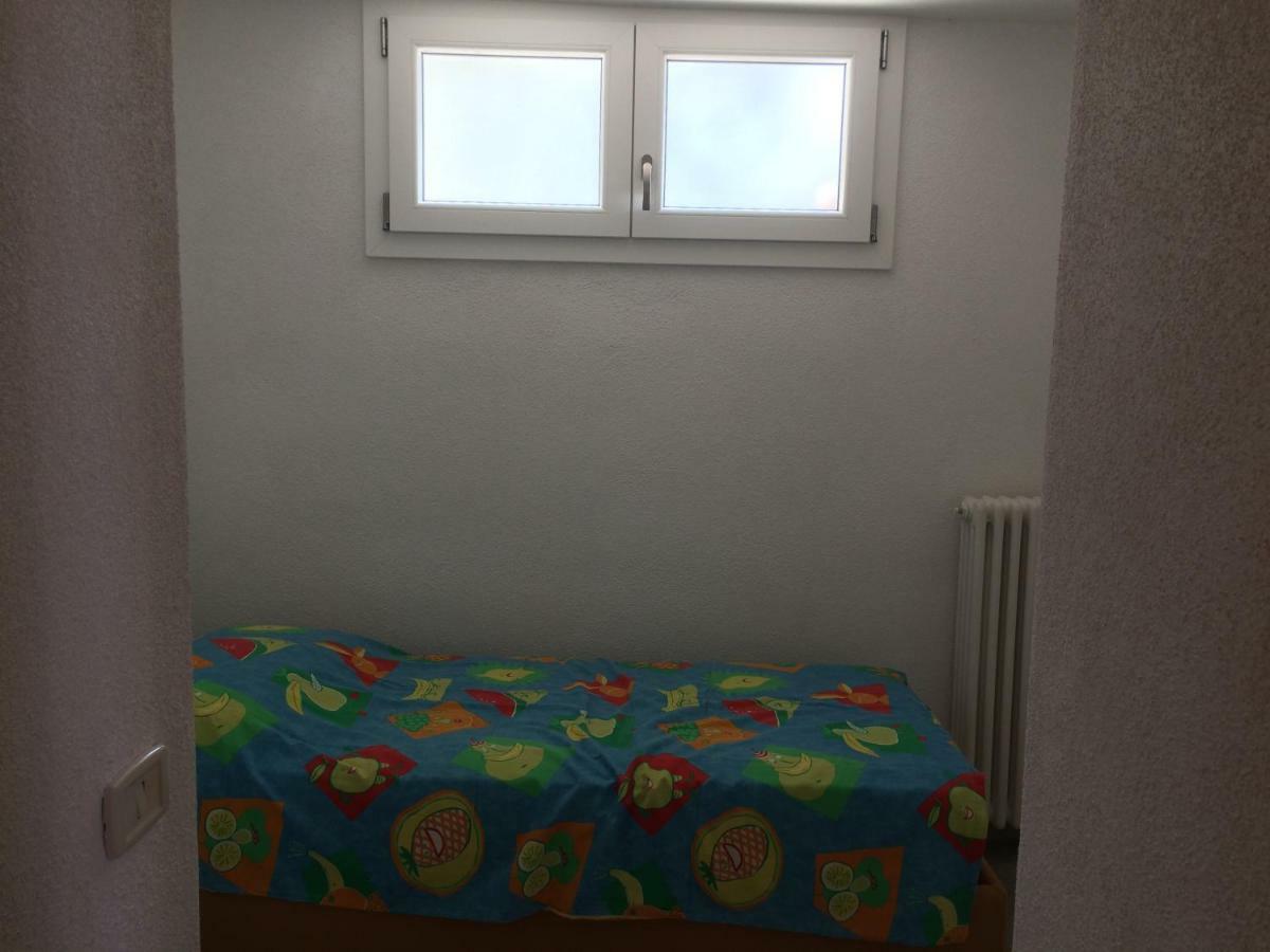 Appartamento Cadelagnel Castelletto Di Brenzone Exterior foto